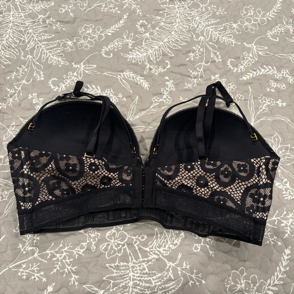 Victoria's Secret - Very Sexy Push Up Bra w/ Removable Straps Black/Nude 34D - Picture 3 of 5